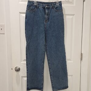 SHEIN Mid Wash Straight Leg Jeans